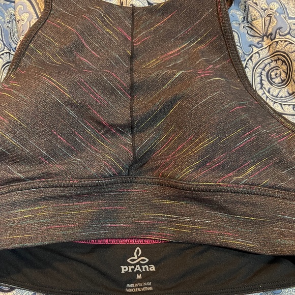 PRANA - ITZEL SPORTS BRA Size Medium - Picture 3 of 4